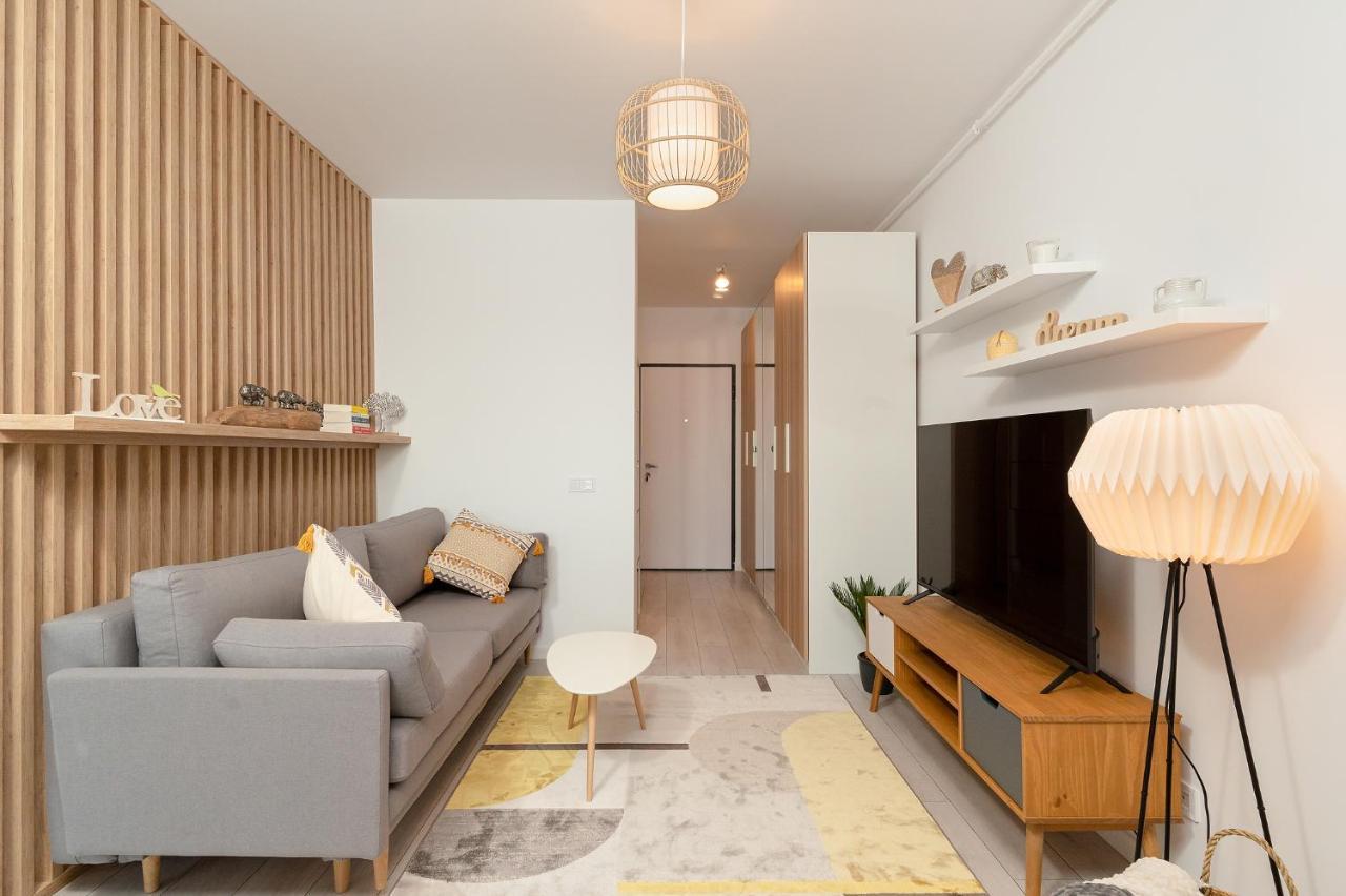 Moon Plaza Deluxe Studios Бухарест Екстер'єр фото